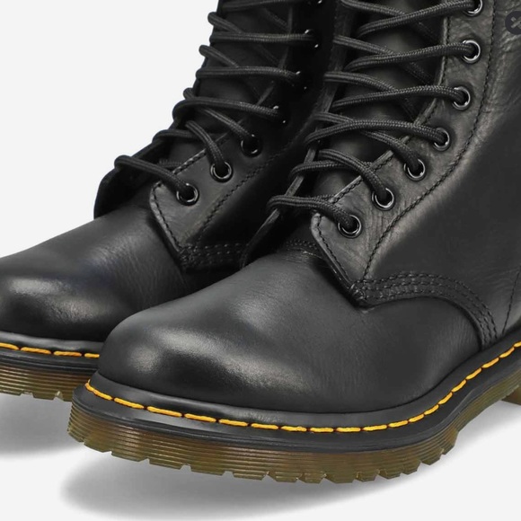 Dr. Marten’s 1460 Serena Core Faux Fur Lined NEW! Size 7 women’s leather boots - Picture 4 of 15